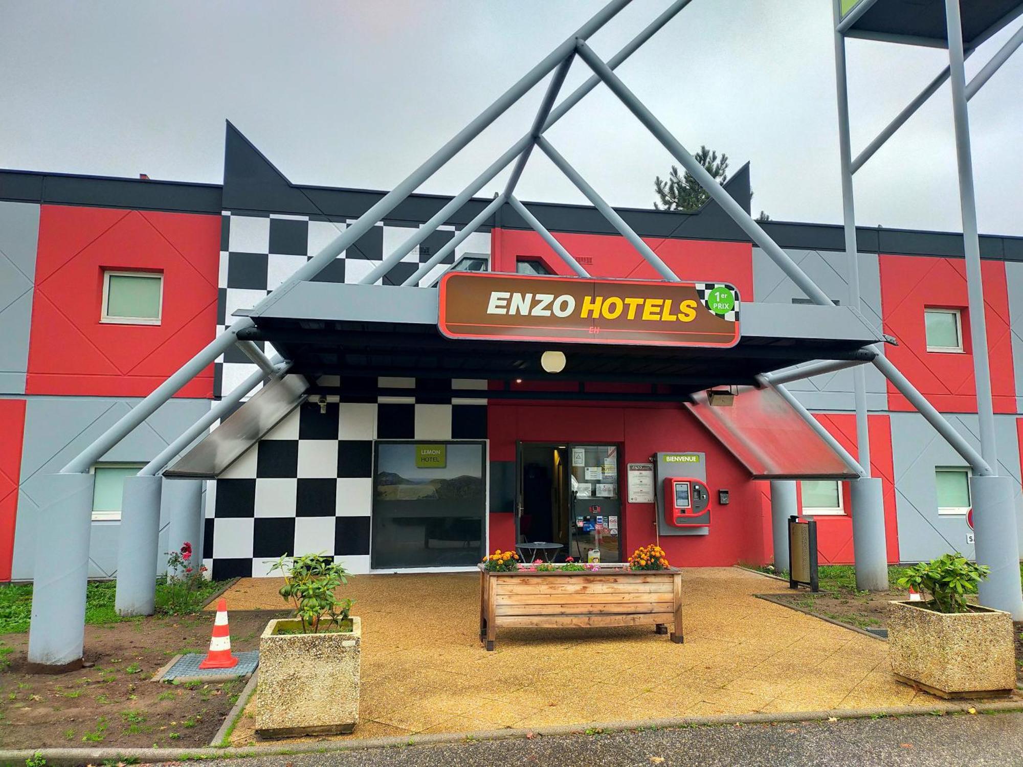 Enzo Hotel 1Er Prix Coudes Kültér fotó