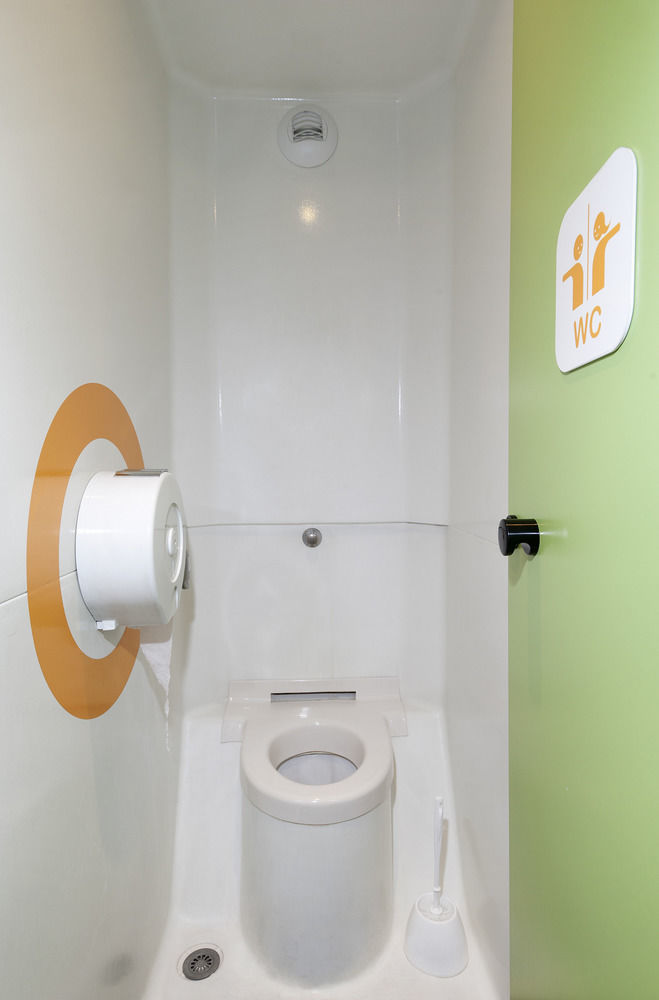 Enzo Hotel 1Er Prix Coudes Kültér fotó